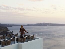 Cosmopolitan Suites
