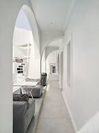 Cosmopolitan Suites