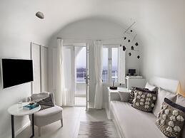 Cosmopolitan Suites