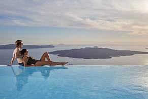 Cosmopolitan Suites