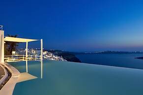 Cosmopolitan Suites