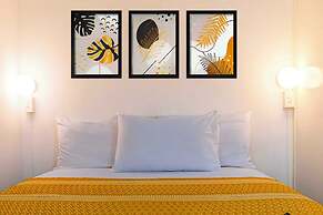 Collection O Howard Square Boutique Hotel