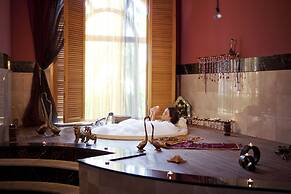 IC Hotels Airport