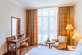 IC Hotels Airport