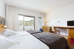 Hotel Aimia