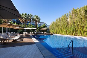 Hotel Aimia