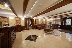 Hotel Zvezda