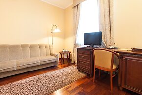 Arkadia Hotel