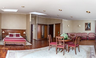 Arkadia Hotel