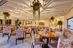 Protea Hotel by Marriott Mossel Bay