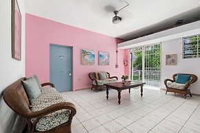 Borinquen Beach Inn