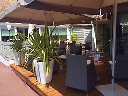 Campanile NATURE - Bordeaux Lac