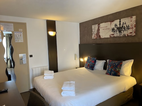 Shelder Hotel