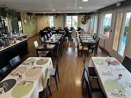 Shelder Hotel