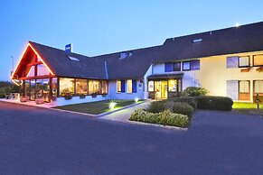 Kyriad Geneve - Saint-Genis-Pouilly