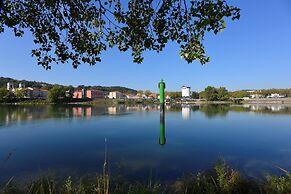 Kyriad Lyon Sud - Givors