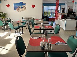 Campanile NATURE - Martigues