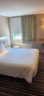 Hôtel Kyriad Lyon Est