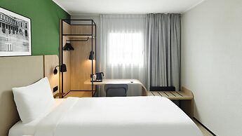 Campanile PRIME - Paris Bobigny