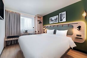Campanile PRIME - Paris Pantin