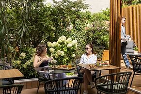 Hotel Paris Louis Blanc