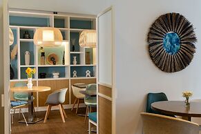 Hotel Paris Louis Blanc