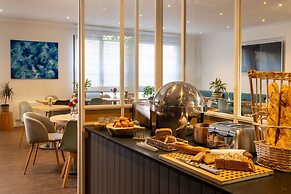 Hotel Paris Louis Blanc