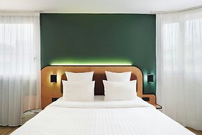 Moxy Paris Bastille France