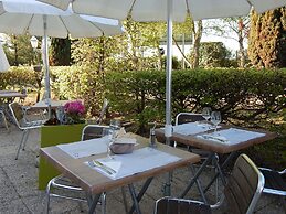 Hotel Campanile Reims Est - Taissy