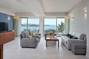 AKS Porto Heli