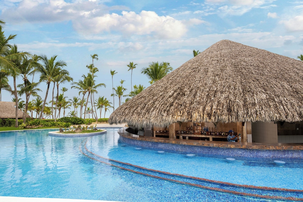 Wyndham Alltra Punta Cana All-Inclusive Resort