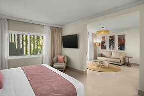 Wyndham Alltra Punta Cana All-Inclusive Resort