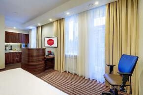 Yuzhniy Hotel