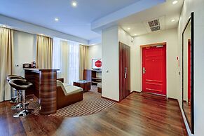 Yuzhniy Hotel