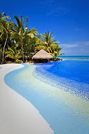 Niva Kuramathi Maldives