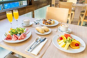 Port Denia Hotel