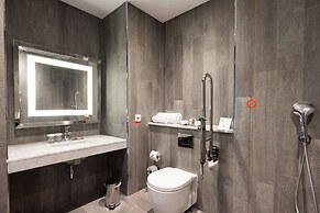 DoubleTree by Hilton Edinburgh - Queensferry Crossing