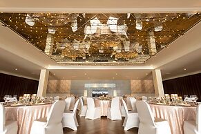 DoubleTree by Hilton Edinburgh - Queensferry Crossing