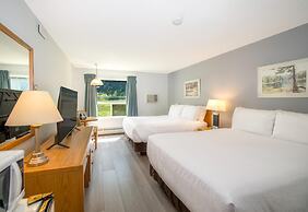 Coast Hinton Hotel