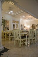 Eugenia Hotel
