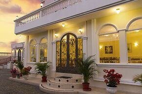 Eugenia Hotel