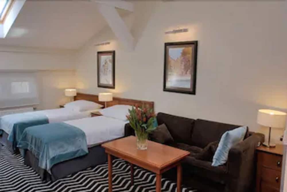 Hotel Senacki