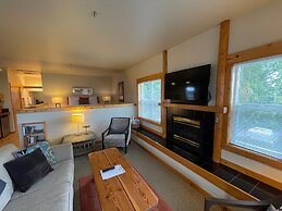 Country Cottage of Langley