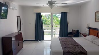 Negril Beach Club