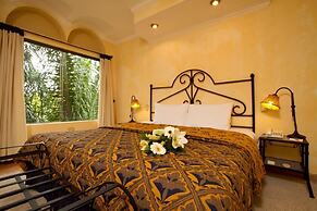 Buganvillas Hotel Suites & Spa