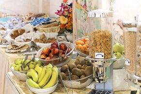 Colonna Beach Hotel Marinella