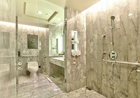 DoubleTree by Hilton Sukhumvit Bangkok