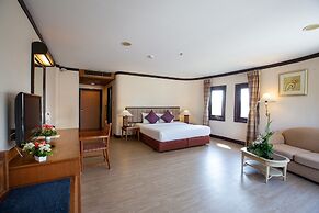Imperial Phukaew Hill Resort