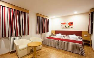 Hotel Amic Colón
