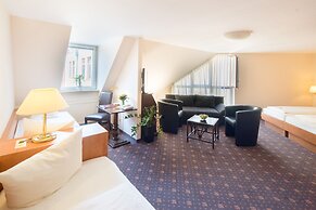 Hotel Maximilian